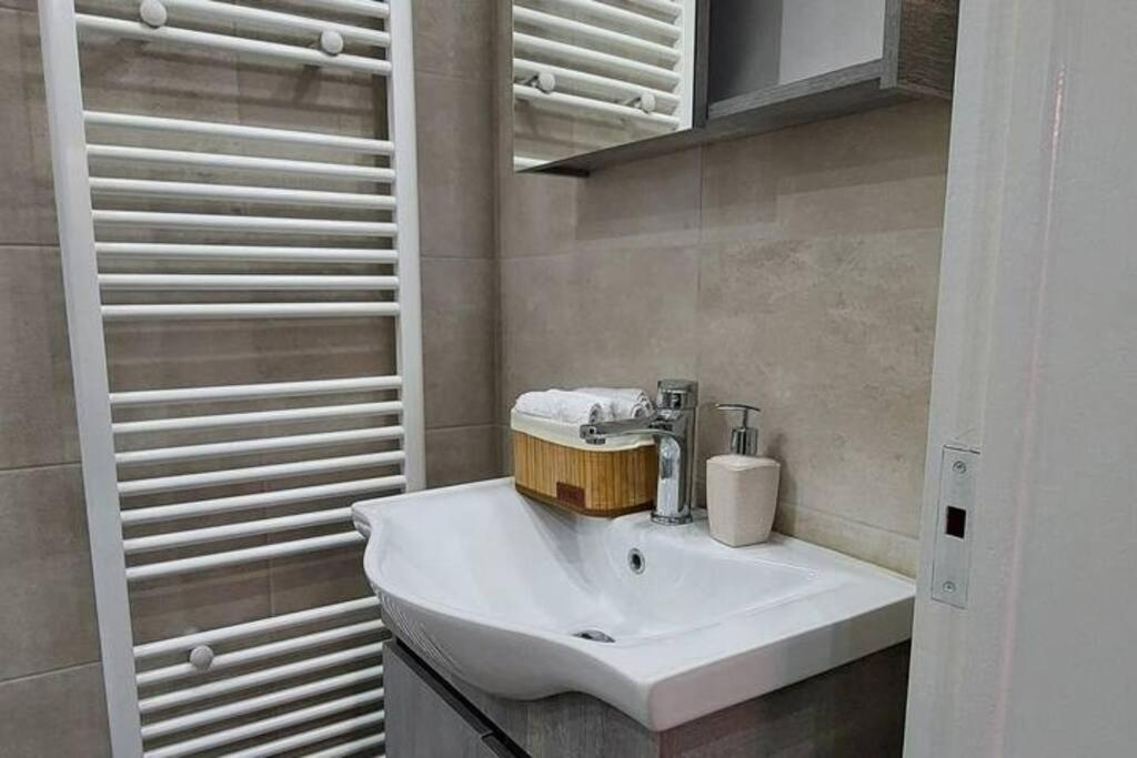 Palladion House Kanálion Екстериор снимка